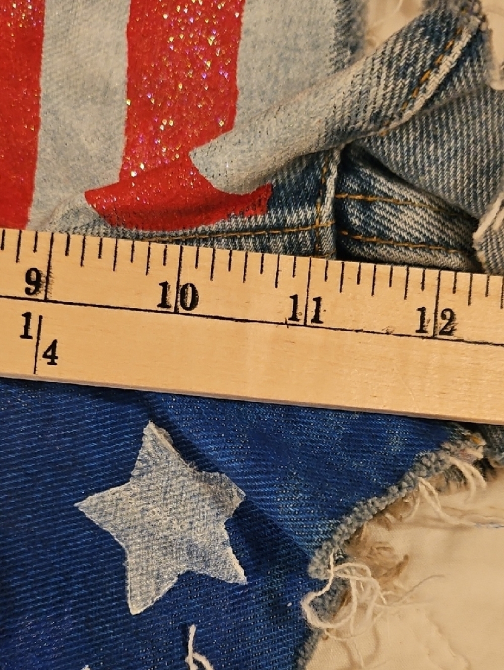 LIMITED American- American Flag Shorts- Size 12 R - Picture 4 of 9